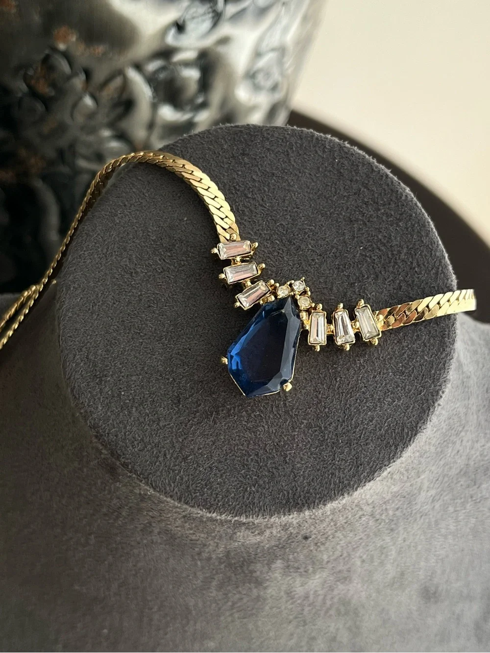 Authentic Vintage Dior Teardrop Blue Glass Stone Gold Herringbone Chain Necklace